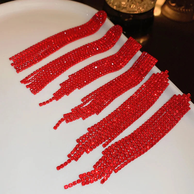 Irregular Long Tassel Earrings for Women Creative High Sense Light Luxury Solid Red Drop Earring Inlaid Rhinestone Jewelry Gifts
