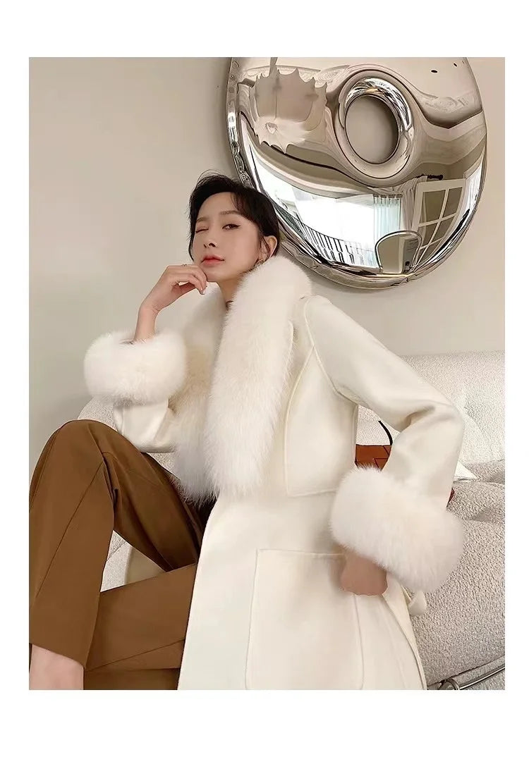 Luxury 2025 Real Fox Fur Collar And Cuffs Set for Women Winter Neck Warmer Fashion Scarf ShawlS Wrap Combo Large Size Furry Fur