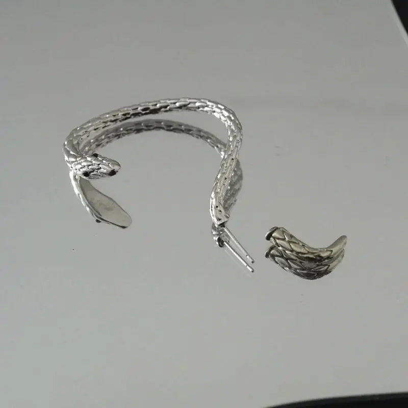 New Fashion Trend Unique Design Elegant Exquisite Light Luxury Exaggerated Serpentine Earrings Female Jewelry Party Senior Gift