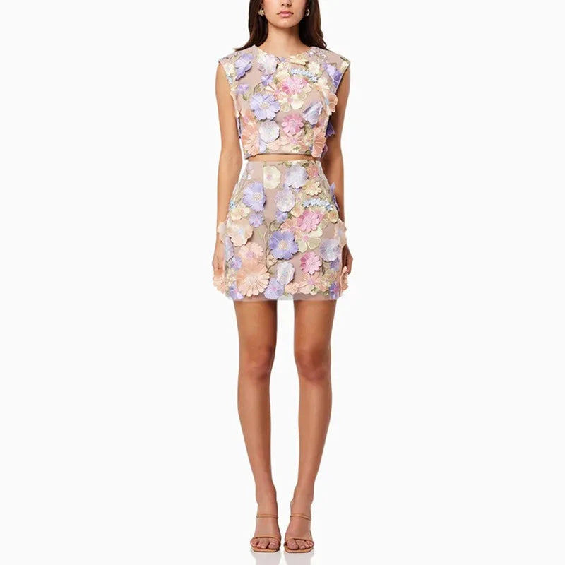 Spring Dress Women's Skirt High-quality Embroidery Hook Pattern Sleeveless Crop Top Wrap Hip Skirt Set of Two Pieces