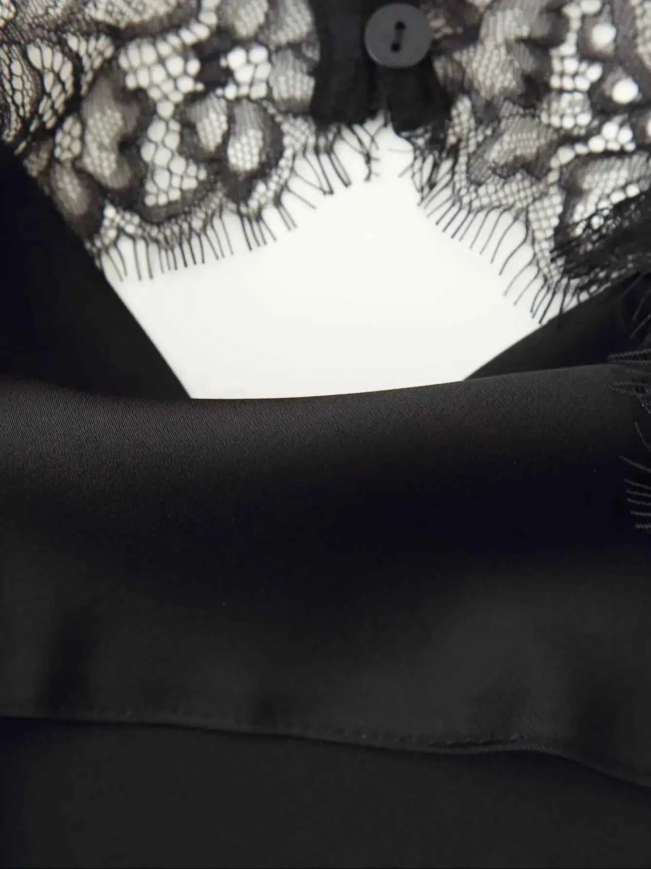 2026 Women's Sexy V-neck Backless Black Asymmetrical Lace Camisole Lady Vintage Sleeveless Slip Evening Party Halter Blouse Tops
