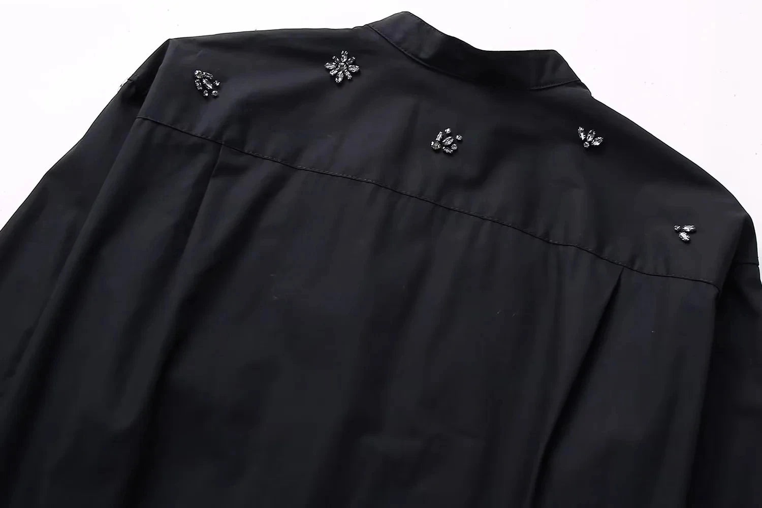 Blusas brancas elegantes da moda primavera 2025, blusas com lapela vazada, camisa slim feminina, casual, streetwear, blusa feminina para escritório