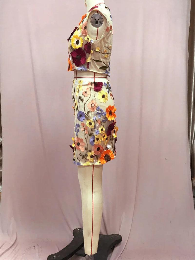 Spring Dress Women's Skirt High-quality Embroidery Hook Pattern Sleeveless Crop Top Wrap Hip Skirt Set of Two Pieces