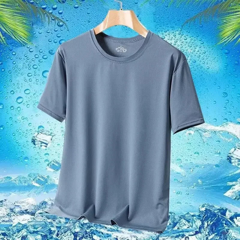 Camiseta masculina de manga curta, de seda gelada e secagem rápida, nova malha respirável, ajuste solto, gola redonda, camisa esportiva casual para o verão