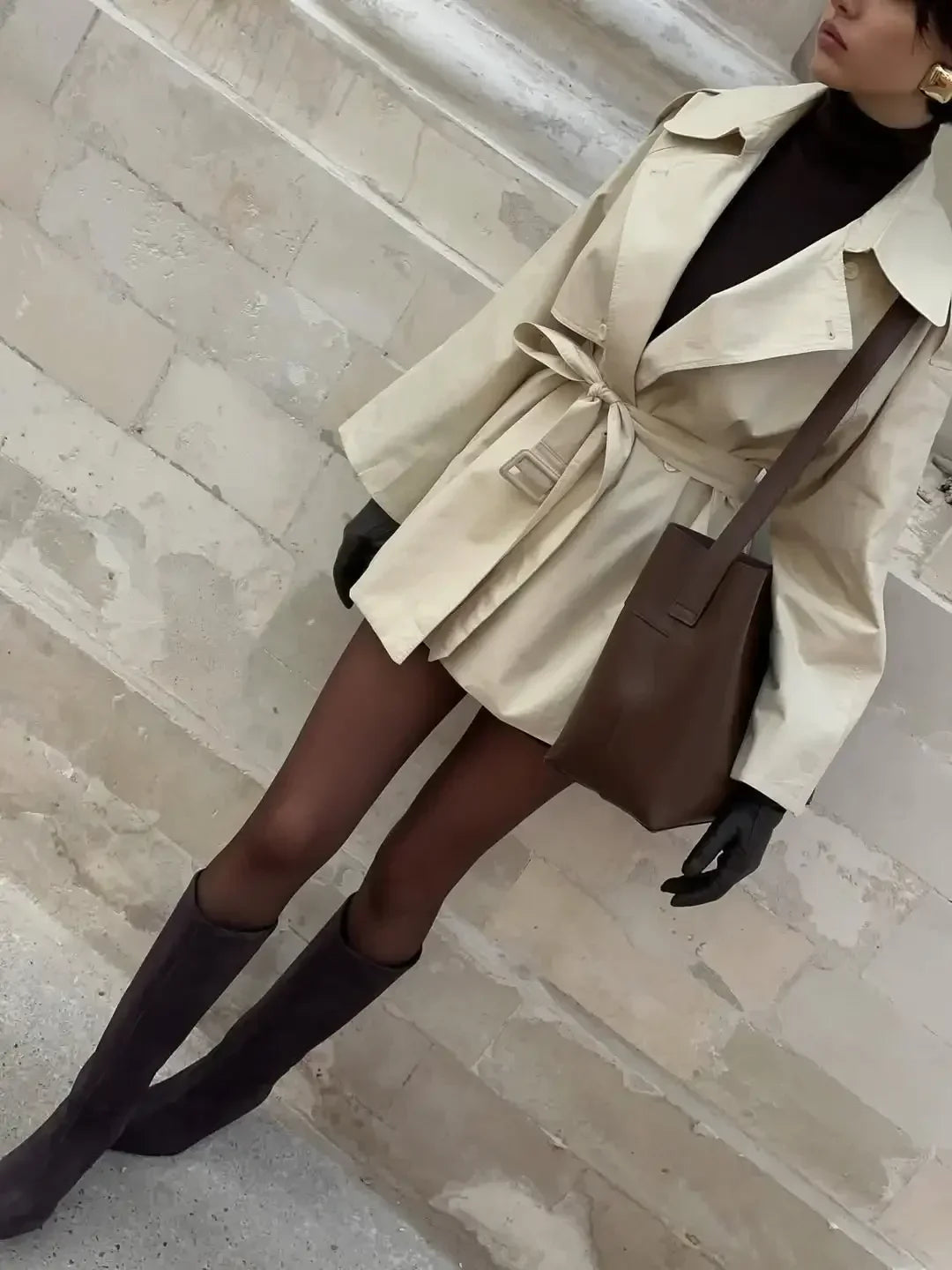 Women Lapel V-neck Belt Trench Coat Fashion Lace Up Full Sleeve Button Short Thin Windbreak 2025 New Lady Daily Street Outerwear