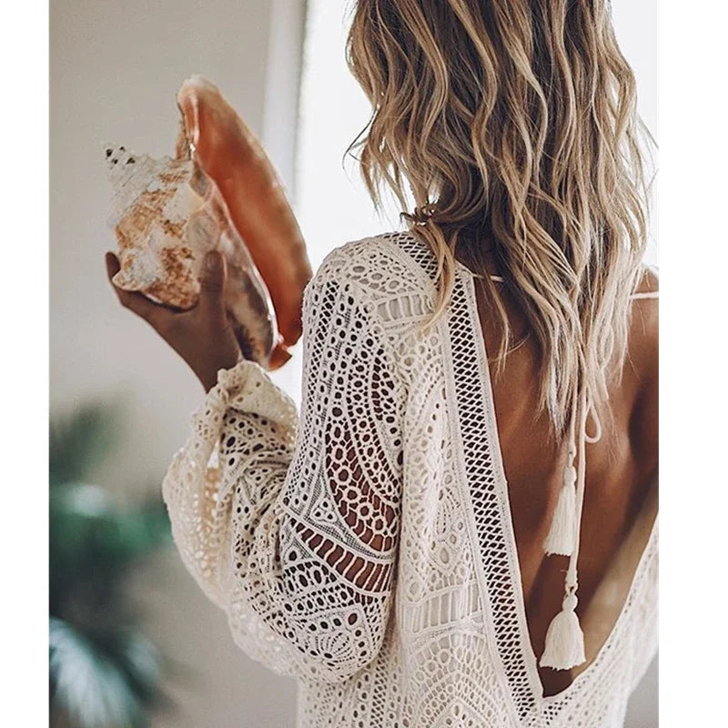 Vestido de praia feminino sexy estilo boho com decote em V profundo e costas nuas, manga comprida, com cadarço e borla, solto, casual para férias