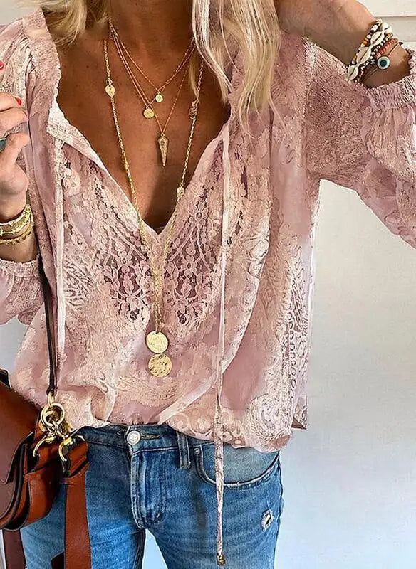 Blusas femininas 2025 Moda Primavera Verão Boho Renda Oco Decote Em V Profundo Pulôver Camisa Feminina Elegante Blusa Casual Tops Soltos