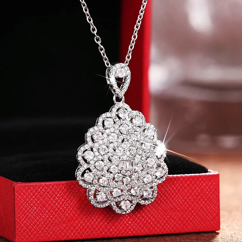 Huitan Gorgeous Female Necklace Full Bling Iced Out Cubic Zirconia Pendant Wedding Party Gift Luxury Necklace Jewelry for Women